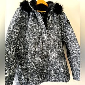 Women’s Obermeyer Ski Jacket, Size 18